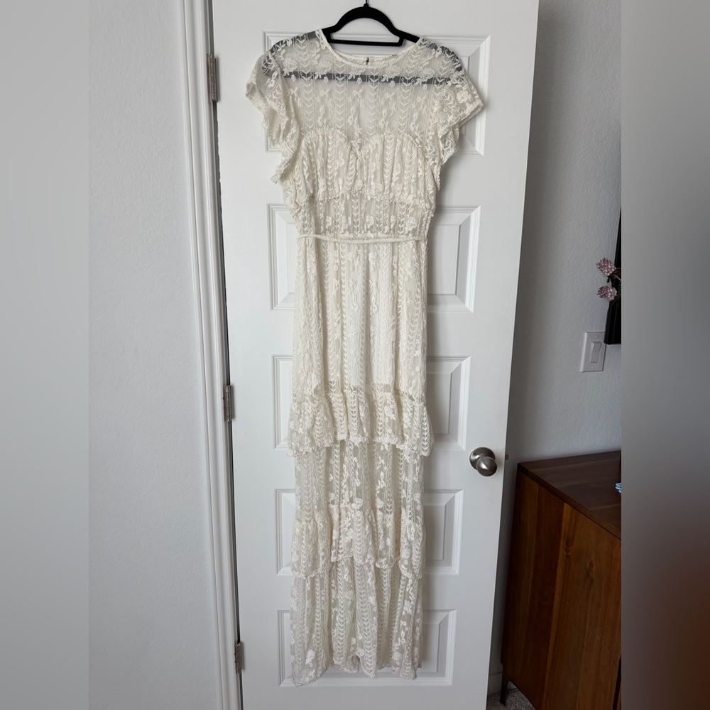 Tularosa Ivory Lace Tiered Maxi Dress